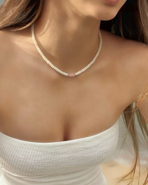 Sandra Rose Quartz Necklace