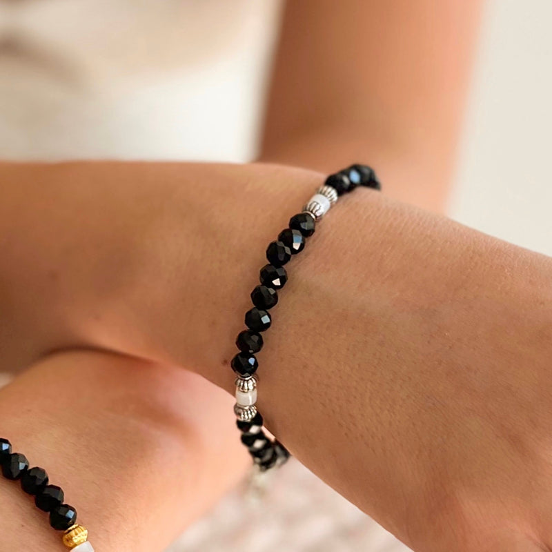 June Beaded Birthstone Bracelet - CVLCHA