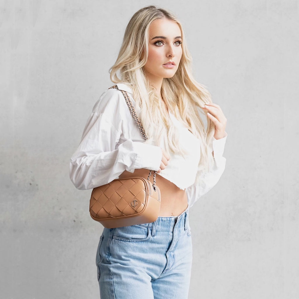 Malibu Leather Camera Bag - Tan - CVLCHA