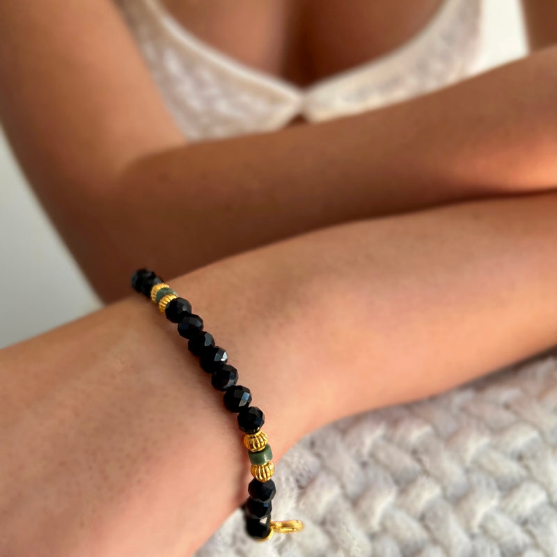 May Beaded Birthstone Bracelet - CVLCHA